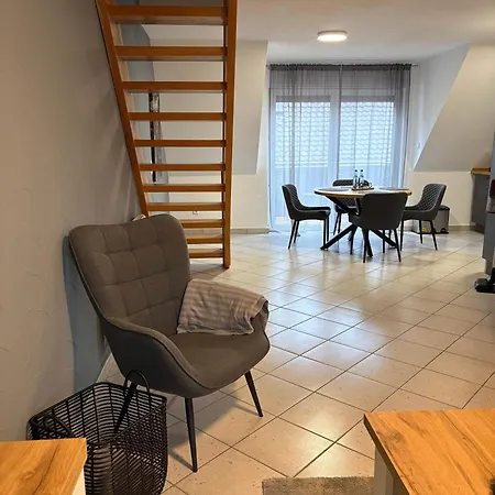 Aischgrund 75qm Nähe Nürnberg Bamberg Steigerwald Lonnerstadt